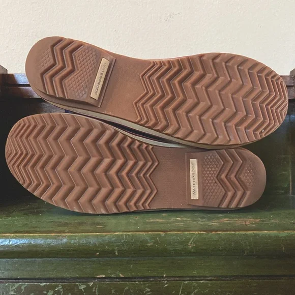 Vintage Sorel plaid boots! Great condition! - Picture 8 of 16